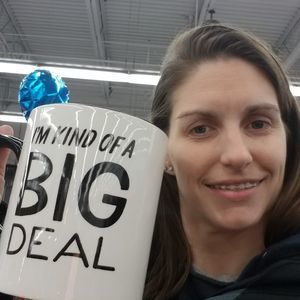 Meet your Posher, Renee